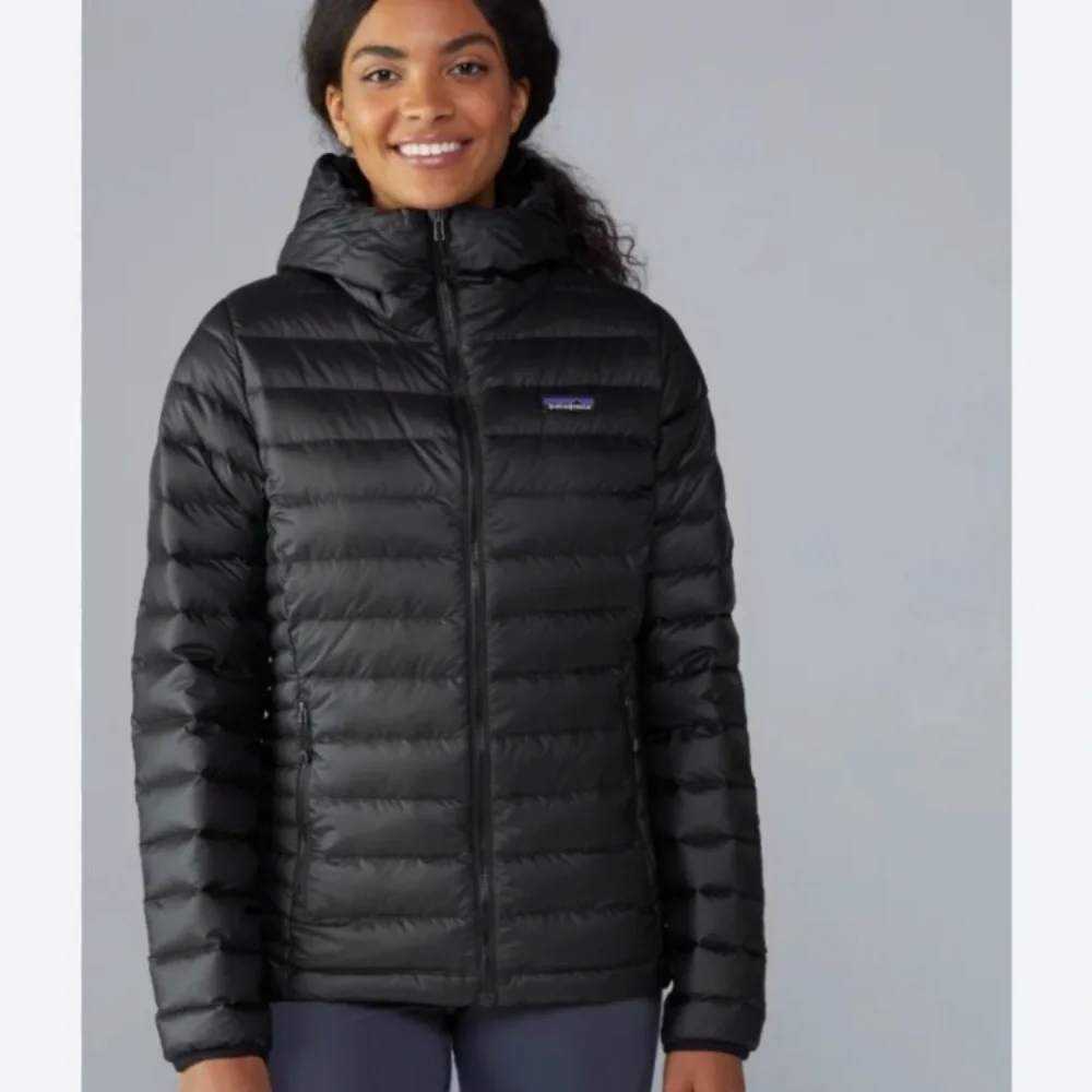 Patagonia Women’s Down Sweater Hoodie Black Puffer Jacket Size Medium